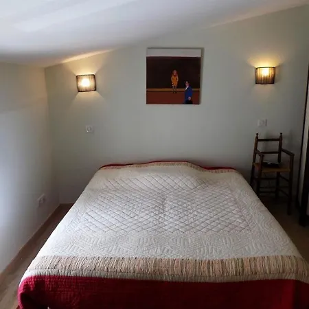 House Breuillet - Agrable Maison Dans Un Beau Village Typique Charentais Ferienhaus